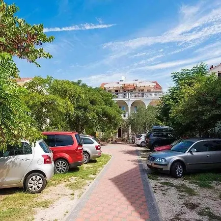 Daire Flat With Balcony Near Vodice Srima